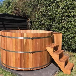 Cedar Hot Tub Large